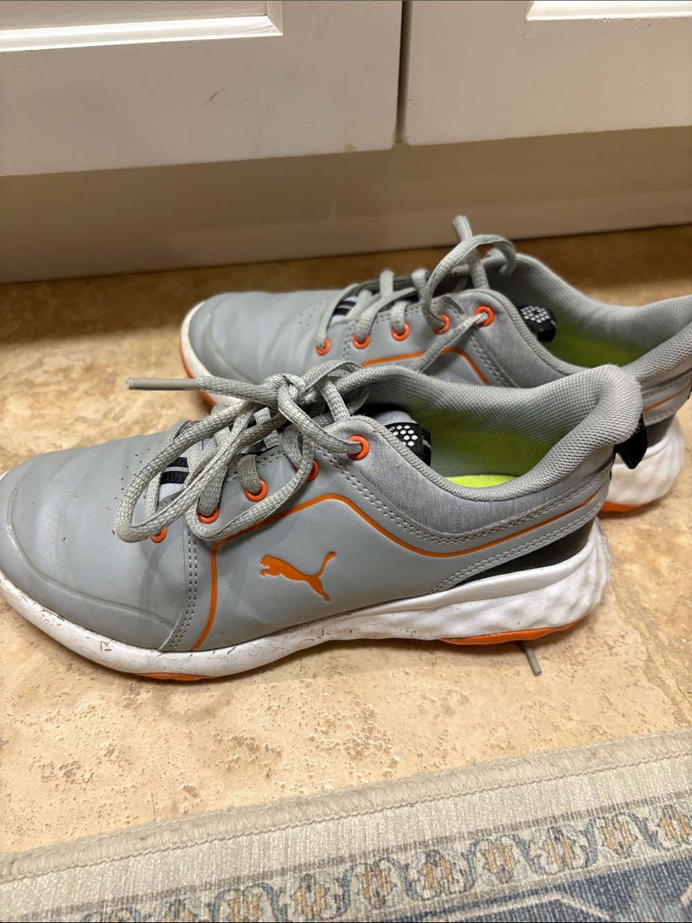 Puma Light Gray Golf Cleats Sneakers with Orange Accents
